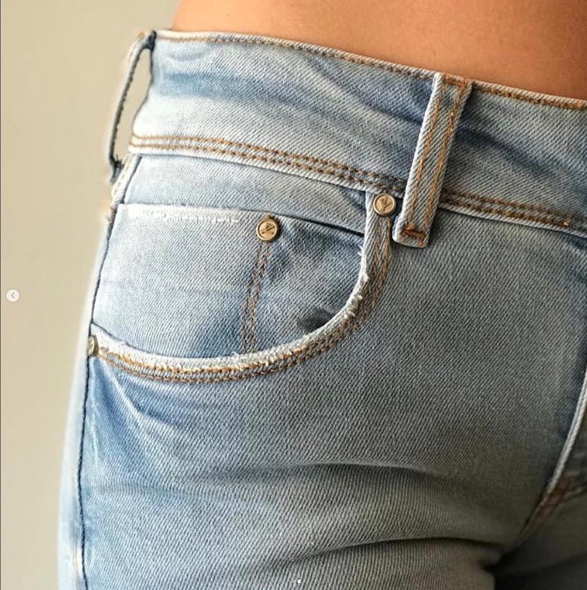 Calça Jeans Wide Leg